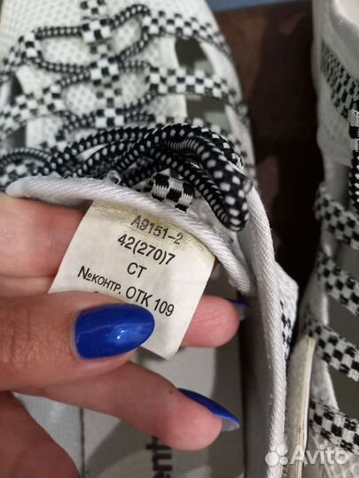 Кроссовки лето