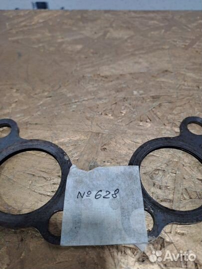 Прокладка выпускного коллектора Ford Mustang 5.0