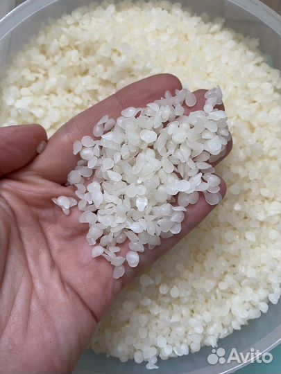 Воск отбеленный пчелиный в гранулах