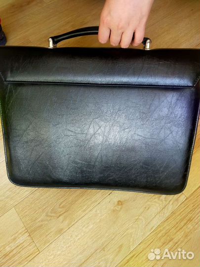 Новый мужской кожаный портфель
