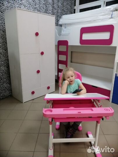 Растущая парта плюс стул