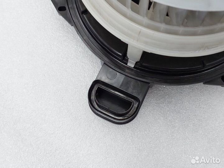 Моторчик отопителя Toyota Camry XV70 A25afks 2021