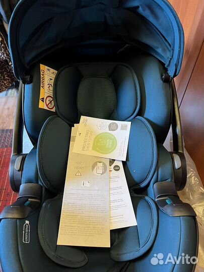 Автолюлька Britax Romer baby-safe 5Z2 BR