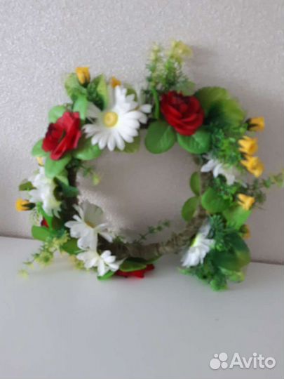 Венок на голову из цветов