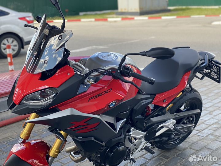 BMW F900XR