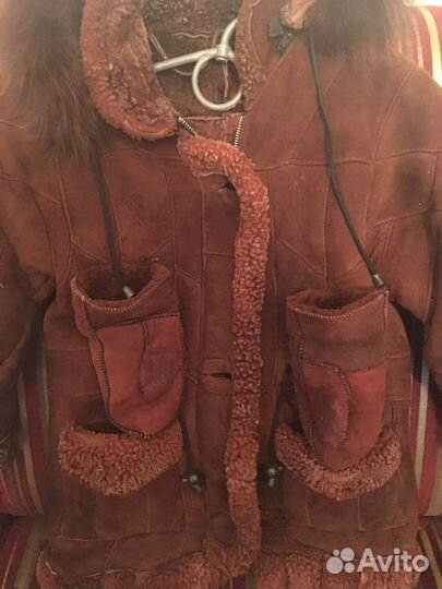 Дубленка для девочки б/у натуральная