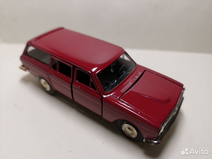 Волга газ 24 02. мегацвет. саратов, 1:43