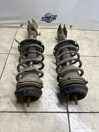 Стойка подвески передняя Opel Meriva А Z16XEP 2008