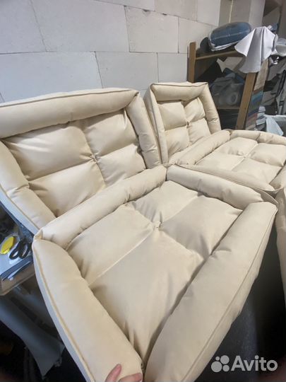 Лежанка бежевая 80/60 новая