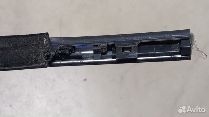 Молдинг стекла Infiniti Q50, 2015