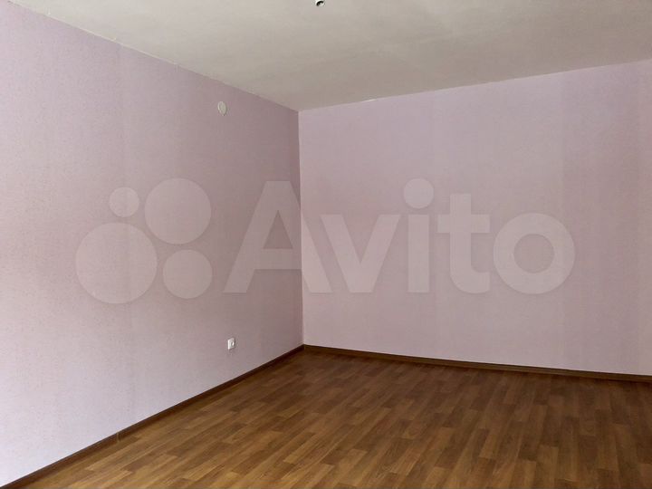 3-к. квартира, 66,4 м², 1/3 эт.