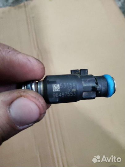 Топливные форсунки 96487553 Шевроле Лачетти