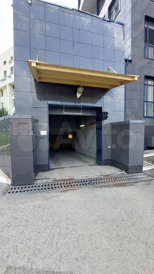 Машиноместо, 15 м²