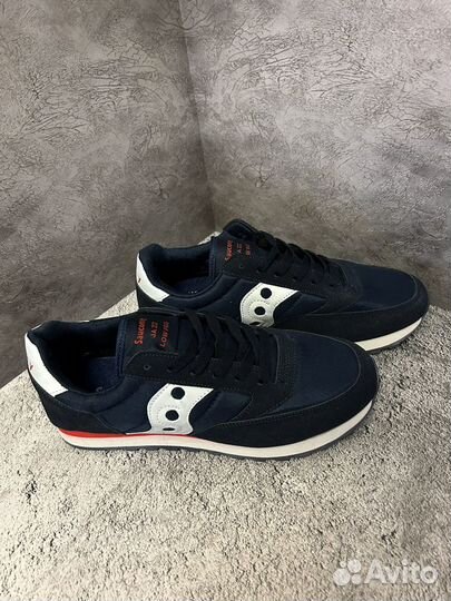 Кроссовки saucony