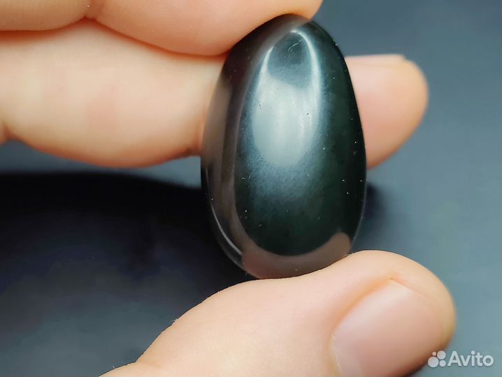 Радужный обсидиан
