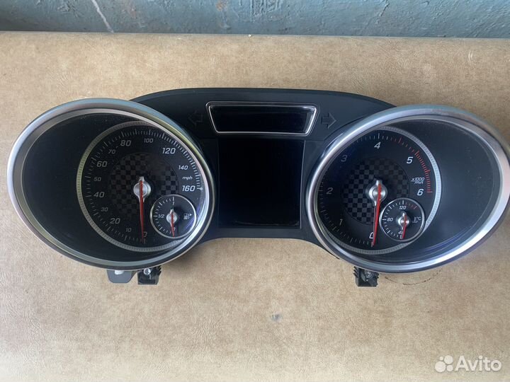 Щиток приборов Mercedes w166