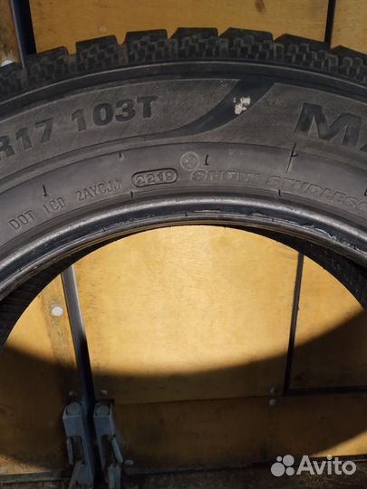 Marshal WinterCraft SUV Ice WS51 225/60 R17 103T