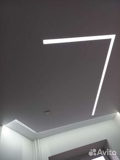 Монтажники натяжных потолков