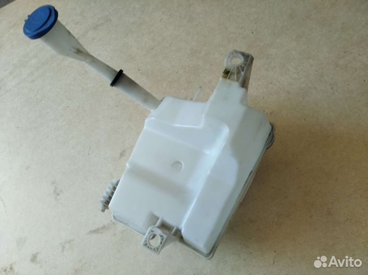 Бачок омывателя Ford Focus 3