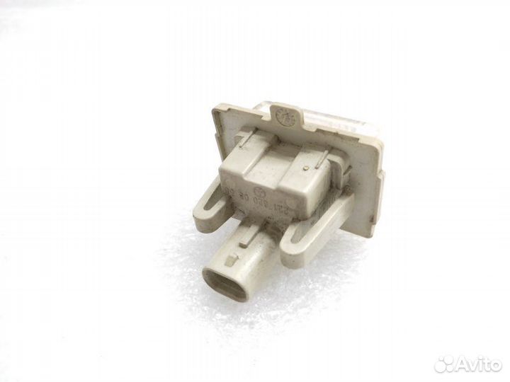 Подсветка номера Mercedes-Benz Cls-Class W218 3.5