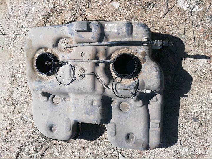 Топливный бак хендай сантафе 2