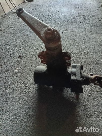 Продам рулевой редуктор