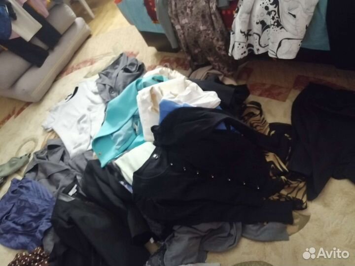 Вещи женские и детские