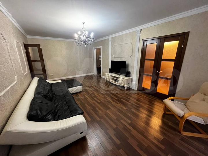 3-к. квартира, 101 м², 7/9 эт.