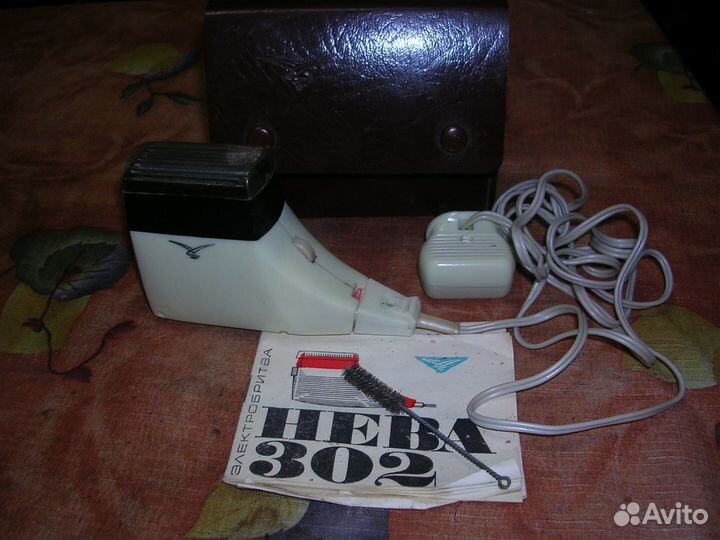 Электробритва нева 302 СССР 1977г