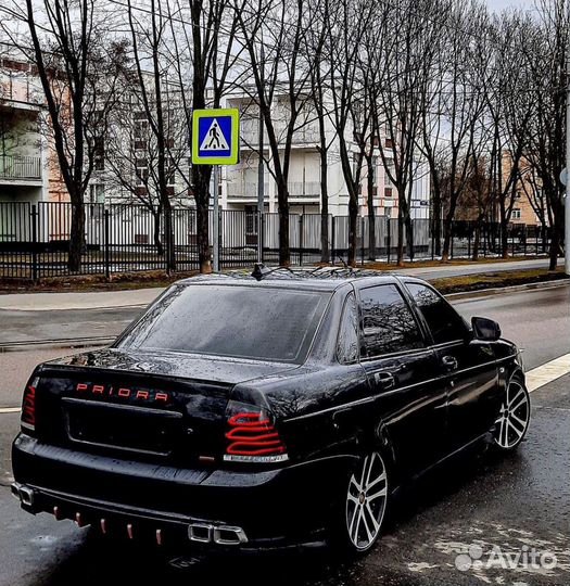 Задние светодиодные фонари LADA Priora в стиле AMG