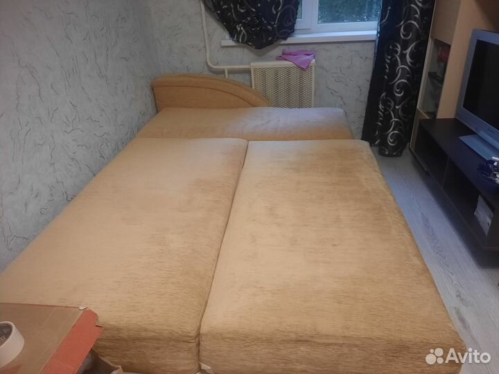 Угловой диван бу