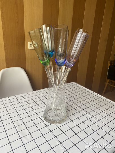 Необычные бокалы без ножек