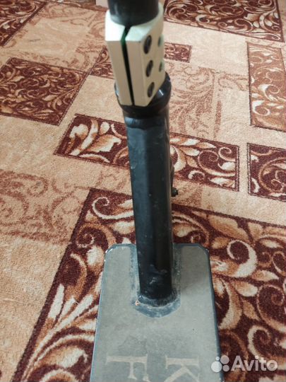 Самокат трюковой, в хорошем состояние