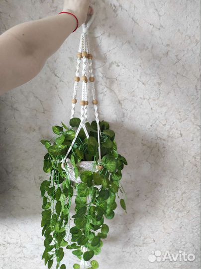 Кашпо для цветов подвесное