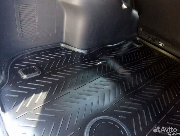 Коврик в багажник Mitsubishi Pajero Sport 2015-н.в