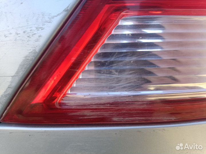 Фонарь задний левый Nissan Almera Classic B10