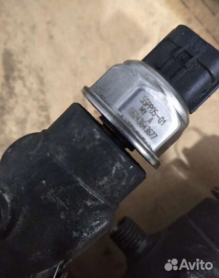 Топливная рейка Пежо боксер форд транзит 2.2