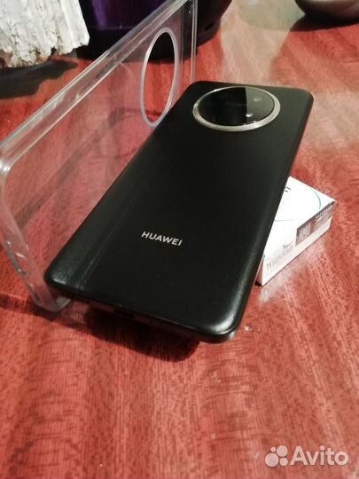 Телефон новый