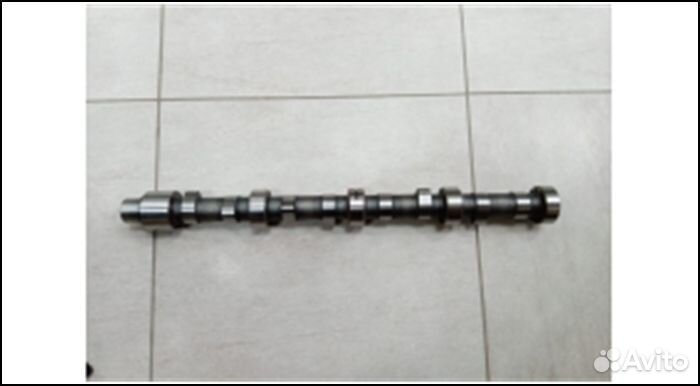 Распредвал (вал распределительный) двигателя 4rmaz