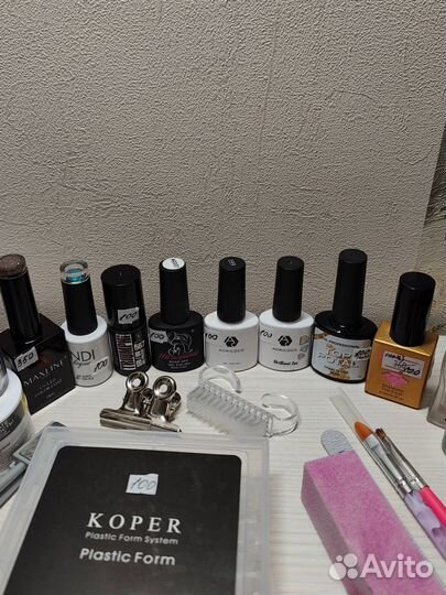 Набор для наращивания ногтей гель лаки и лампа