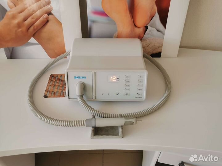 Педикюрный аппарат с пылесосом