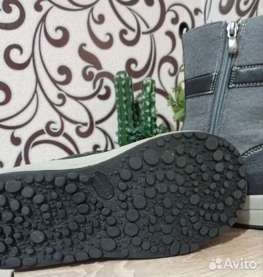 Валенки юничел