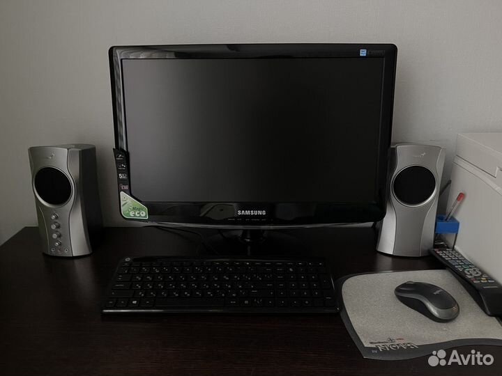 Samsung B2030 монитор