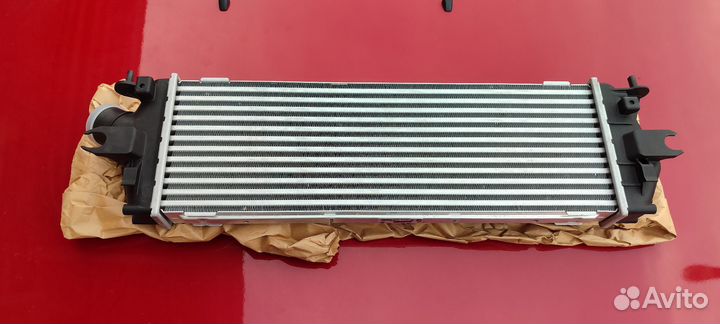 Интеркулер Renault Trafic 2