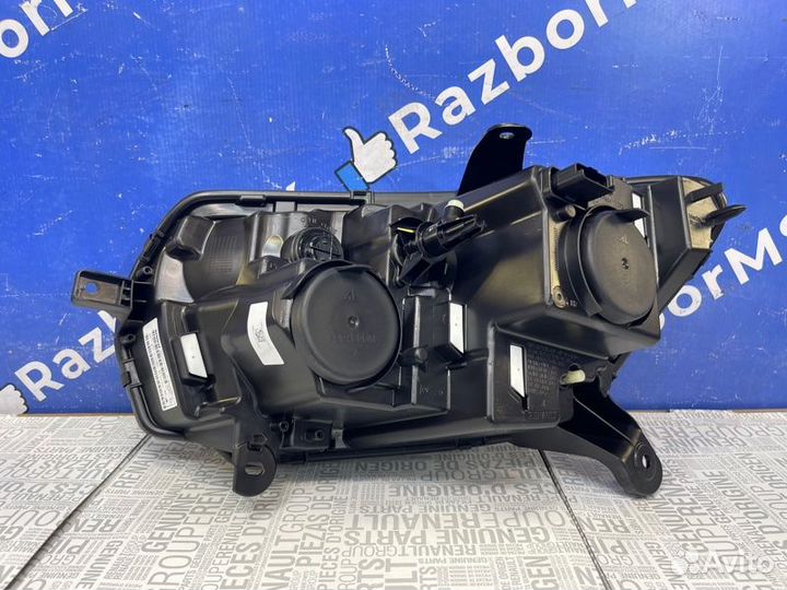 Фара правая Renault Sandero Logan Stepway 2