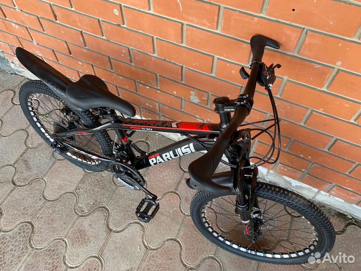 Велосипед новый на 22 колесах