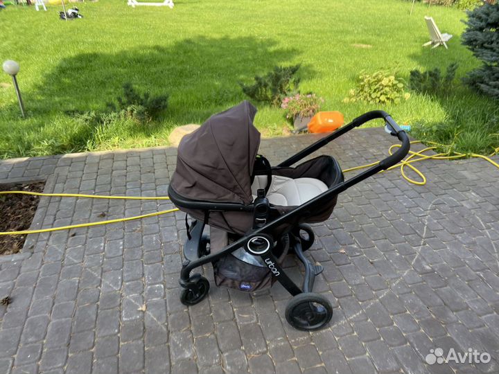 Коляска Chicco Urban Plus