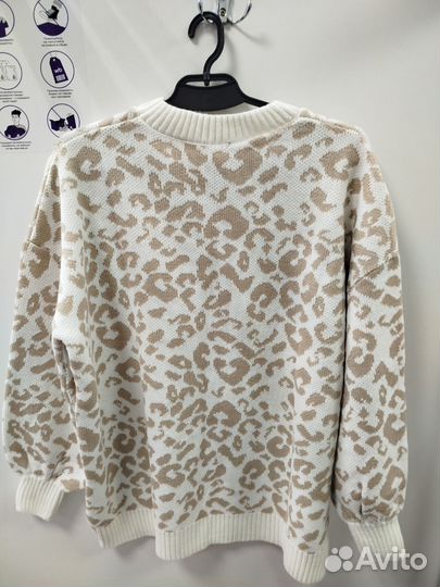 Свитер женский оверсайз трикотажный