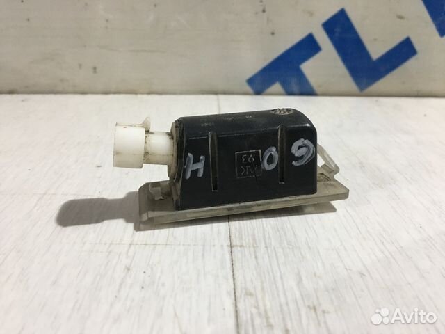 Плафон подсветки номера LADA vesta 1.6 мт седан