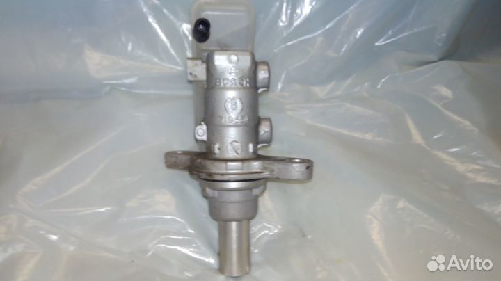 Бачок для тормозной жидкости для Suzuki Grand 2010